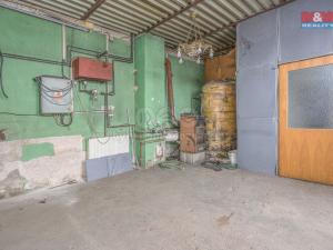 Prodej rodinného domu, Krakovany, 780 m2
