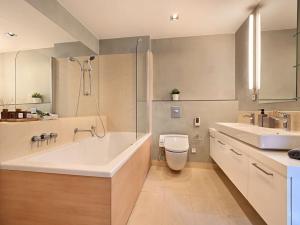 Pronájem bytu 3+kk, Praha - Karlín, Rohanské nábřeží, 128 m2