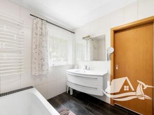 Prodej rodinného domu, Rathmannsdorf, Německo, 120 m2