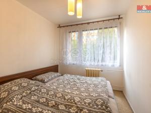 Prodej bytu 2+kk, Kladno - Kročehlavy, Benešovská, 40 m2