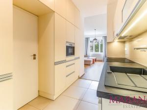 Pronájem bytu 2+kk, Praha - Vršovice, 28. pluku, 54 m2