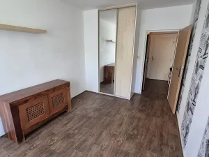 Prodej bytu 2+kk, Kladno, Holandská, 40 m2