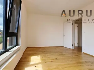 Pronájem bytu 4+kk, Praha - Nusle, Bělehradská, 130 m2