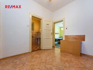 Prodej bytu 4+1, Praha - Holešovice, U smaltovny, 175 m2