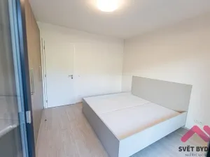 Pronájem bytu 3+kk, Praha - Žižkov, Hartigova, 98 m2