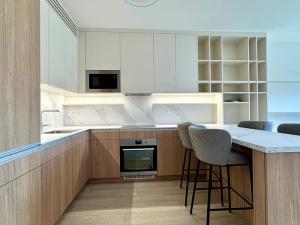Pronájem bytu 2+kk, Praha, Výstavní, 55 m2