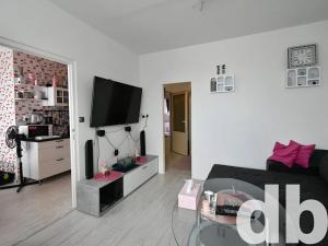 Prodej bytu 2+1, Karlovy Vary, Lidická, 63 m2