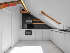 Pronájem bytu 2+kk, Plzeň, Francouzská třída, 57 m2
