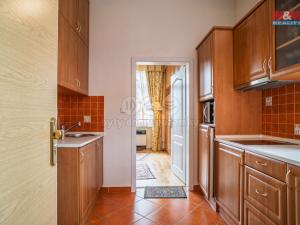 Prodej bytu 1+1, Mariánské Lázně, Hlavní třída, 35 m2