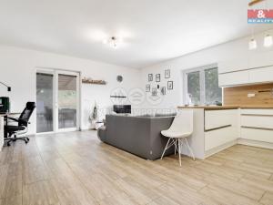 Prodej rodinného domu, Nové Sedlo, Sadová, 220 m2
