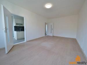 Pronájem bytu 2+1, Ústí nad Labem, Kmochova, 60 m2