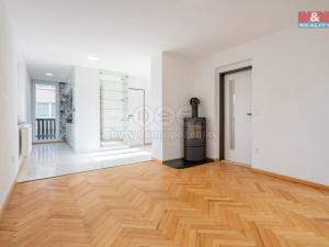 Prodej bytu 3+kk, Čkyně, 66 m2