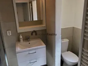 Pronájem bytu 2+1, Kopřivnice, K. Čapka, 56 m2
