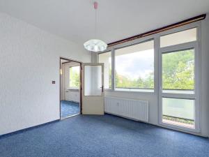 Pronájem bytu 2+1, Chomutov, Vítězslava Nezvala, 60 m2