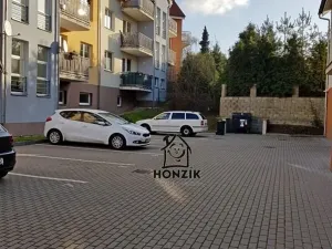 Prodej bytu 1+kk, Strančice, Náměstí Emila Kolbena, 37 m2