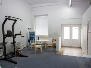 Pronájem obchodního prostoru, Brandýs nad Labem-Stará Boleslav, Pražská, 92 m2