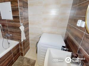 Pronájem bytu 3+kk, Neslovice, Lesní, 75 m2