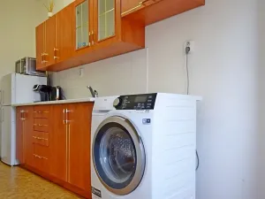 Pronájem kanceláře, Praha - Letňany, Toužimská, 73 m2