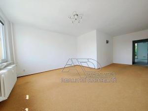Prodej bytu 3+1, České Budějovice, J. Š. Baara, 76 m2