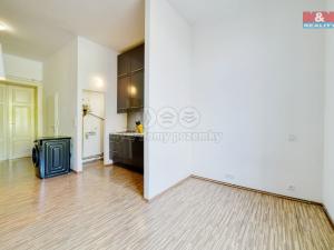 Prodej bytu 2+kk, Cheb, Svobody, 55 m2