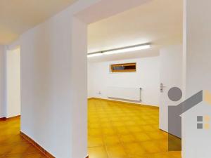 Prodej kanceláře, Praha - Hostivař, Hornoměcholupská, 537 m2