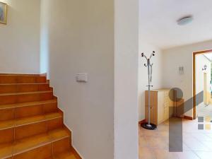 Prodej kanceláře, Praha - Hostivař, Hornoměcholupská, 537 m2