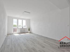 Pronájem bytu 2+1, Karviná, V Aleji, 55 m2
