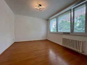 Pronájem bytu 2+kk, Praha - Hlubočepy, Brichtova, 43 m2
