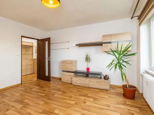 Pronájem bytu 3+1, Meziboří, Husova, 59 m2