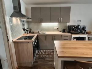 Pronájem bytu 2+kk, Tábor, Ústecká, 51 m2