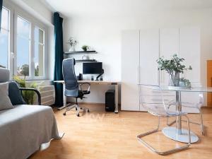 Prodej bytu 1+kk, Praha - Strašnice, Černokostelecká, 33 m2