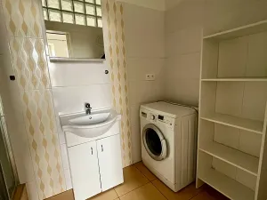 Pronájem bytu 2+kk, Praha - Smíchov, Na Neklance, 41 m2