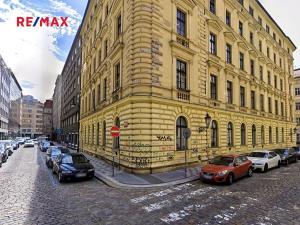 Prodej bytu 1+kk, Praha - Staré Město, Hradební, 42 m2