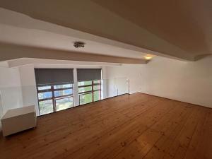Pronájem bytu 2+kk, Praha - Libeň, Novákových, 72 m2