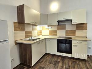 Pronájem bytu 2+kk, Písek, Velké náměstí, 72 m2