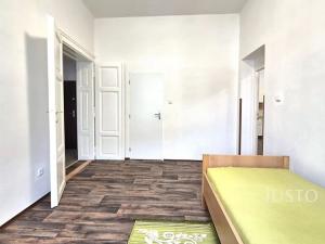 Pronájem bytu 2+kk, Písek, Velké náměstí, 72 m2
