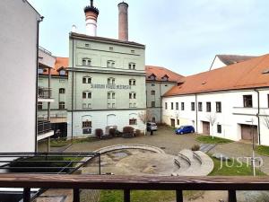 Pronájem bytu 2+kk, Písek, Velké náměstí, 72 m2