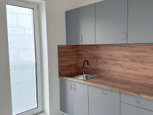Pronájem bytu 2+kk, Kladno, Pavlisova, 45 m2