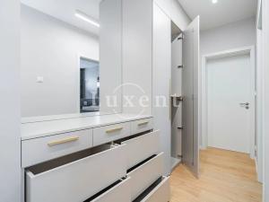 Prodej rodinného domu, Praha - Lysolaje, Horní náměstí, 112 m2