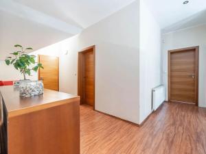 Prodej rodinného domu, Babice, Honzíkova, 389 m2