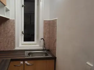Pronájem bytu 2+kk, Praha - Vokovice, Africká, 44 m2