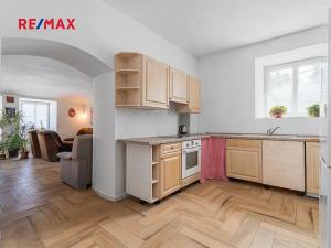 Prodej rodinného domu, Kozárovice, 174 m2