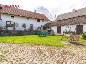 Prodej rodinného domu, Kozárovice, 174 m2