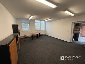 Pronájem kanceláře, Chrudim, Tovární, 52 m2
