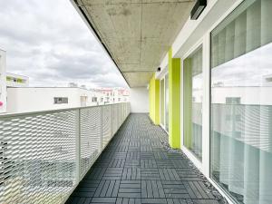 Pronájem bytu 3+kk, Praha - Karlín, Křižíkova, 131 m2