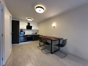Pronájem bytu 2+kk, Praha - Karlín, U Mlýnského kanálu, 59 m2