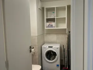 Pronájem bytu 2+kk, Praha - Karlín, U Mlýnského kanálu, 59 m2