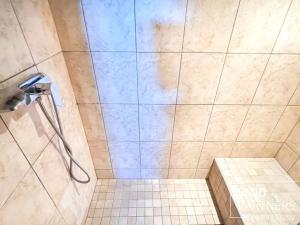 Prodej chalupy, Oselce, 239 m2