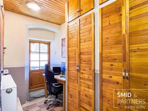 Prodej chalupy, Oselce, 239 m2