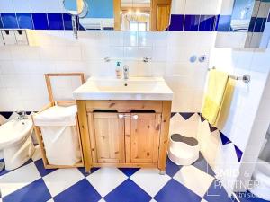 Prodej chalupy, Oselce, 239 m2